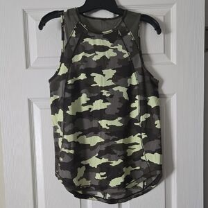 Lululemon Sculpt Tank Green Camo Size 6 New Without Tags